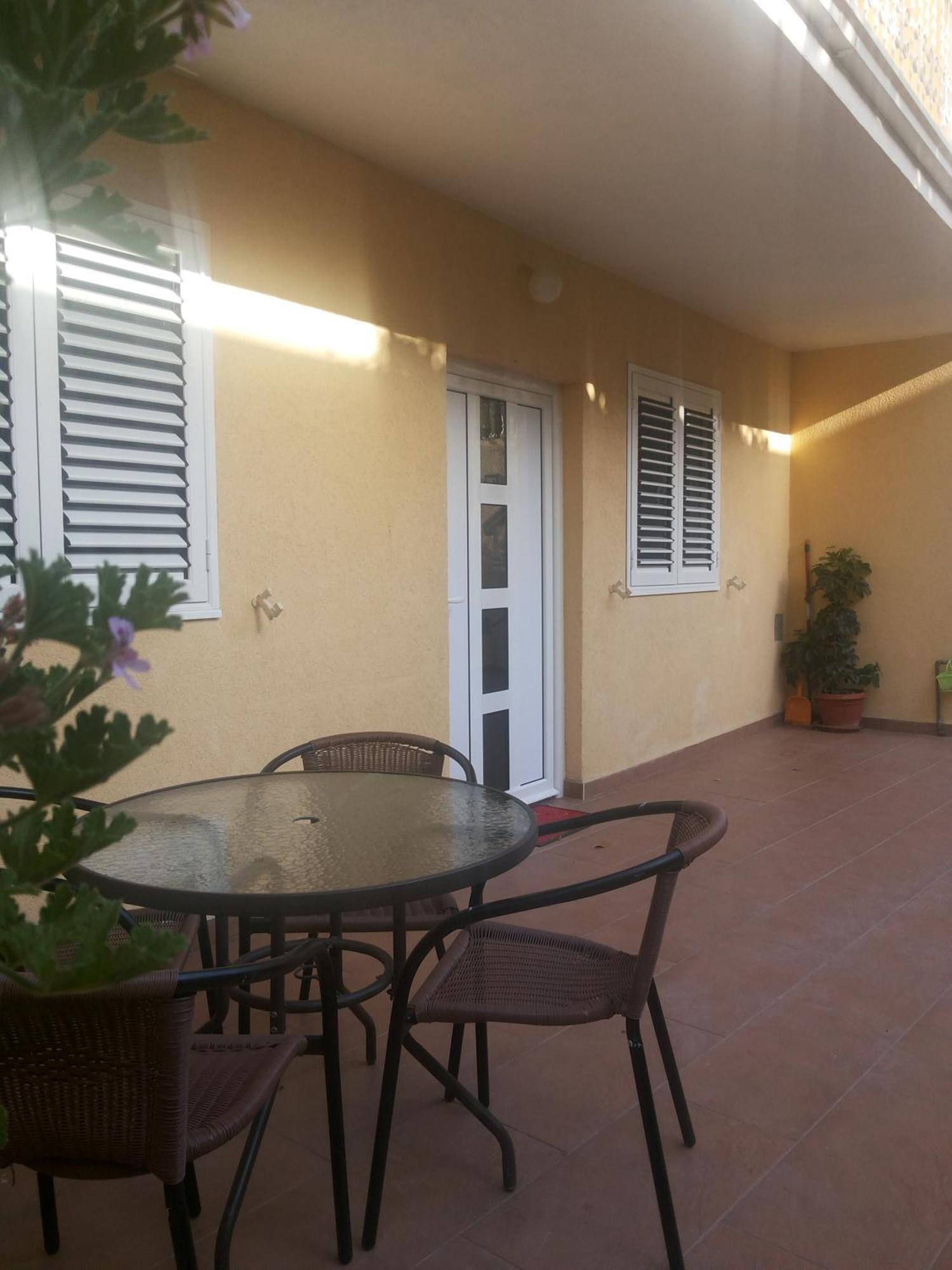 Apartments Vila Andja Sveti Stefan Chambre photo